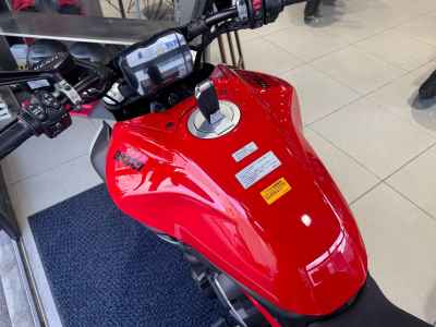 Ducati Diavel V4 2026