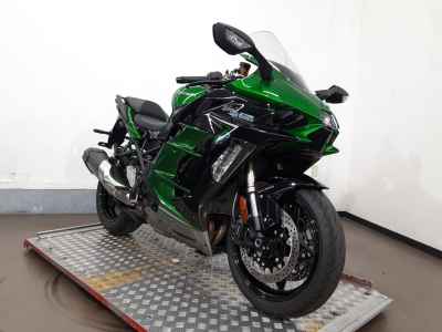Kawasaki Ninja H2 SX 2023