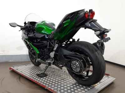 Kawasaki Ninja H2 SX 2023