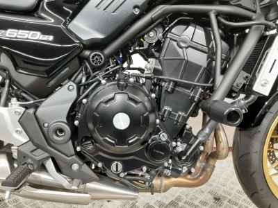 Kawasaki Z650RS 2024