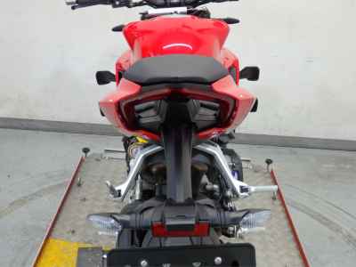 Ducati Streetfighter V2 2022