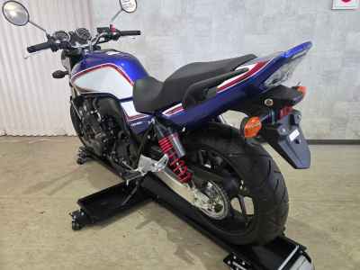 Honda CB400SF 2023