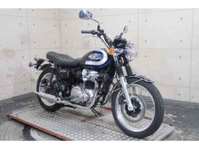 Kawasaki W800 2023