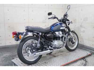Kawasaki W800 2023