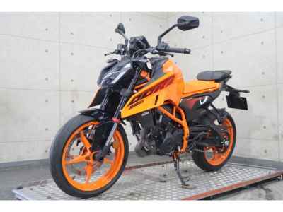 KTM 390 Duke 2024