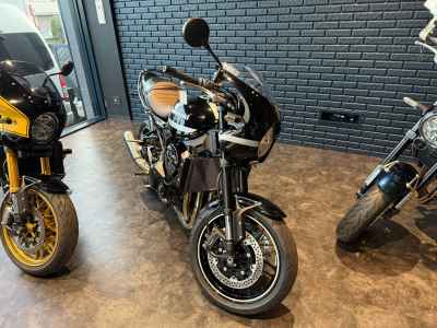 Kawasaki Z900RS Cafe 2022