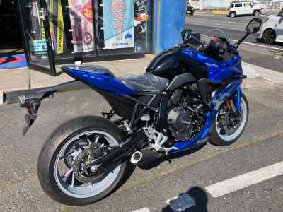 Suzuki GSX-8R