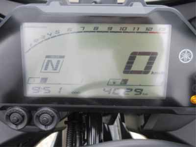 Yamaha YZF-R3 2025