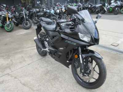 Yamaha YZF-R3 2025