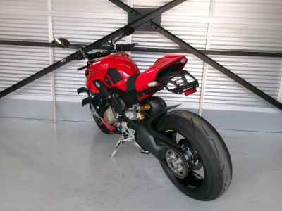 Ducati Streetfighter V4S 2021