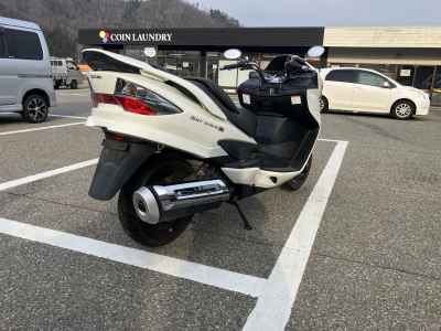 Suzuki Skywave 400