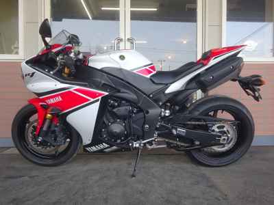Yamaha YZF-R1 2013