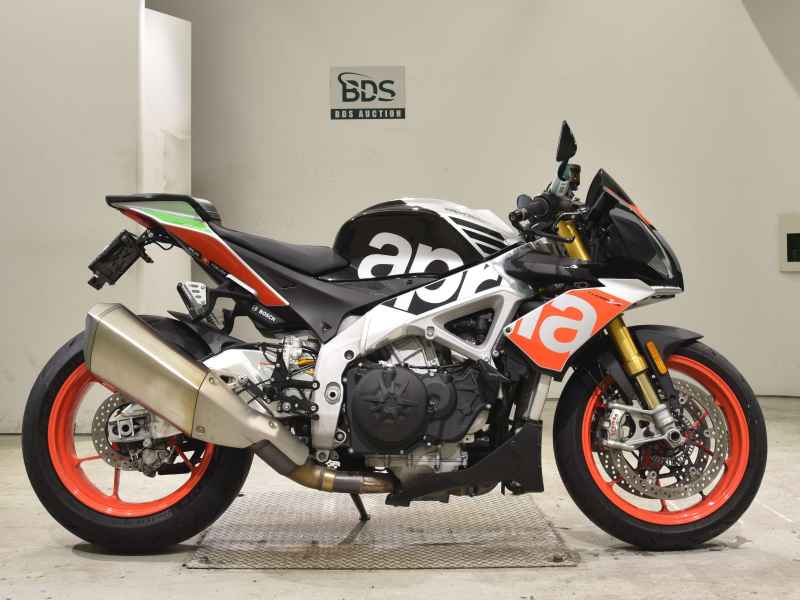 Aprilia Tuono V4 Factory 2017