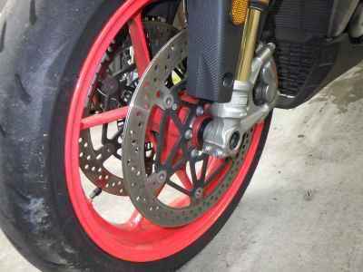 Aprilia Tuono V4 Factory 2017