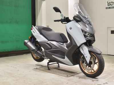 Yamaha XMAX 250 2025