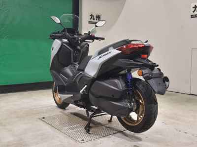 Yamaha XMAX 250 2025