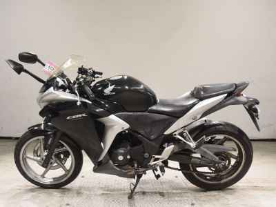 Honda CBR250R 2011