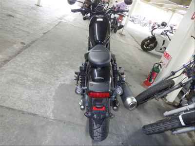 Honda XJR400 2025