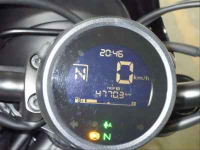 Honda XJR400 2025