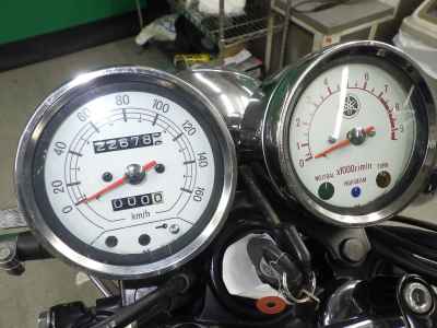 Yamaha SR400 2020