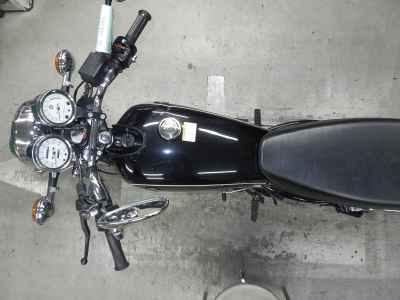 Yamaha SR400 2020
