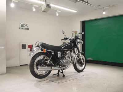 Yamaha SR400 2020