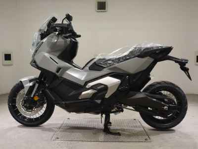 Honda X-Adv 750 2026