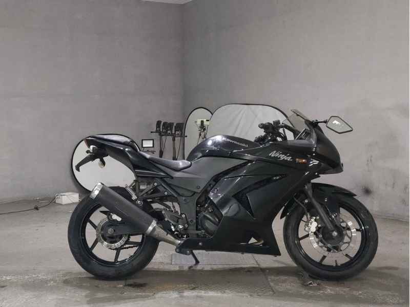 Kawasaki Ninja 250R 2011