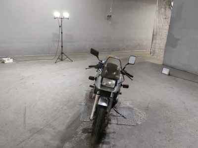 Suzuki GSX400S Katana