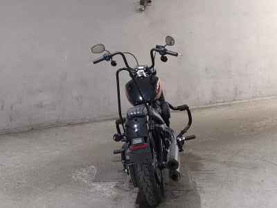 Harley-Davidson Street Bob FXBBS1870 2021