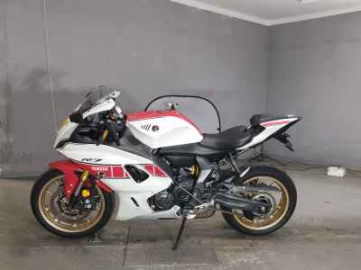 Yamaha YZF-R7 2022