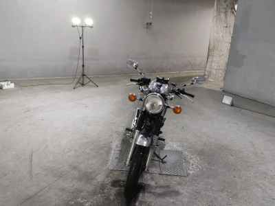 Yamaha SR400 2022