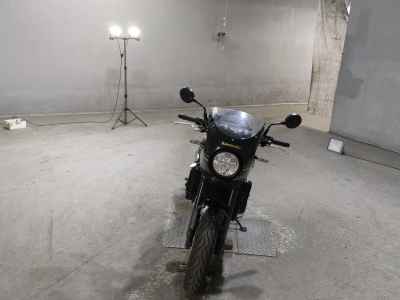 Kawasaki Z900RS 2023