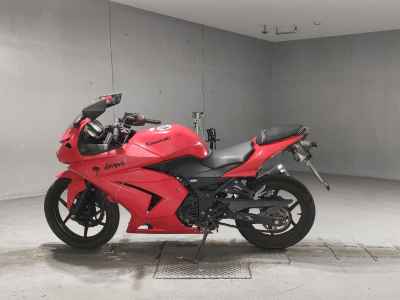 Kawasaki Ninja 250R 2012