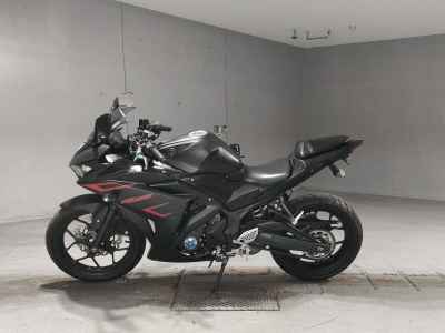 Yamaha YZF-R25