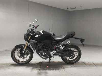 Honda CB250R 2019