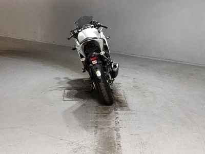 Yamaha YZF-R25 2018