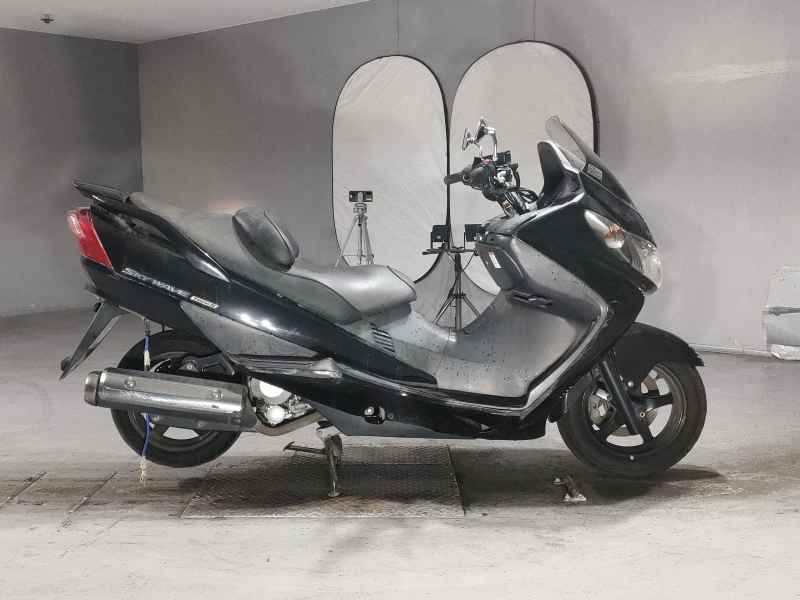 Suzuki Skywave 250S