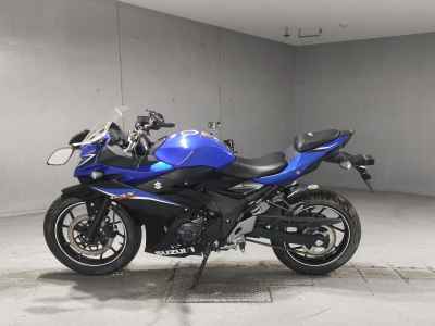 Suzuki GSX250R