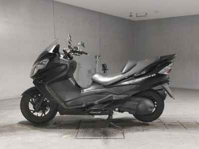 Suzuki Skywave 250S