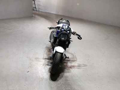 Suzuki Gladius SFV400 2011