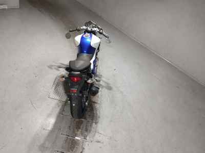 Suzuki Gladius SFV400 2011