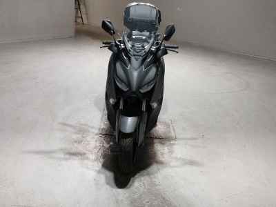 Yamaha XMAX 250