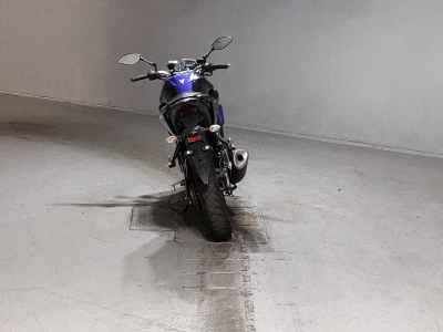 Yamaha MT-25