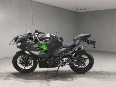 Kawasaki Ninja 250 2023