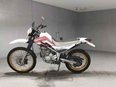 Yamaha XT250 Serow
