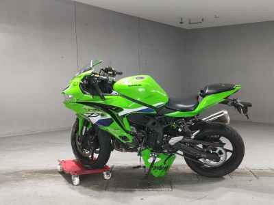 Kawasaki Ninja ZX-4RR 2026