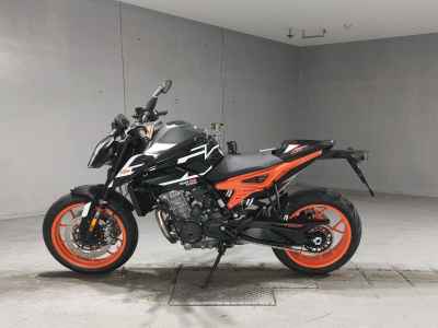 KTM 890 Duke GP