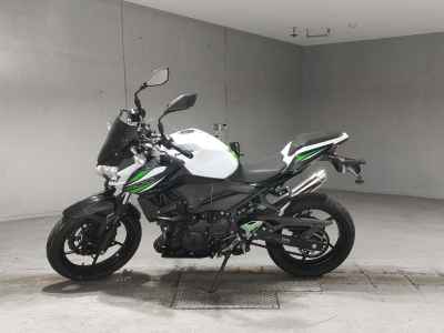 Kawasaki Z400 2019
