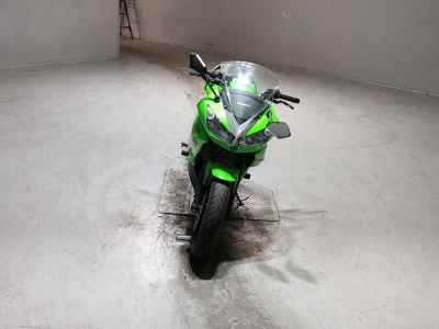 Kawasaki Ninja 400R 2012